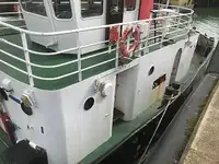 Single Unit Tractor Tug