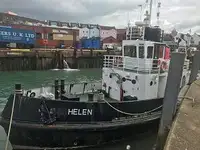 Single Unit Tractor Tug
